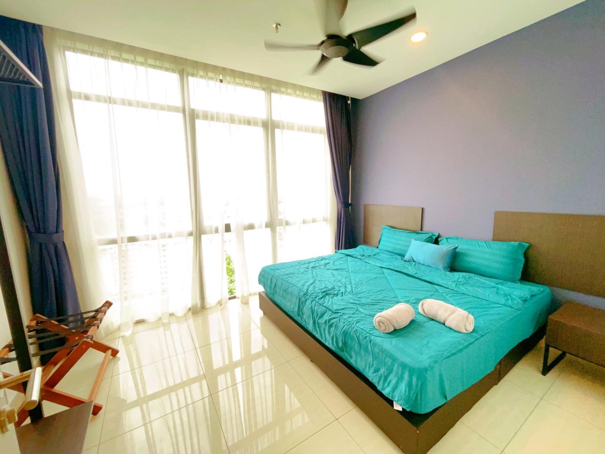 Gyden Staycation #the Straits Pangsapuri *