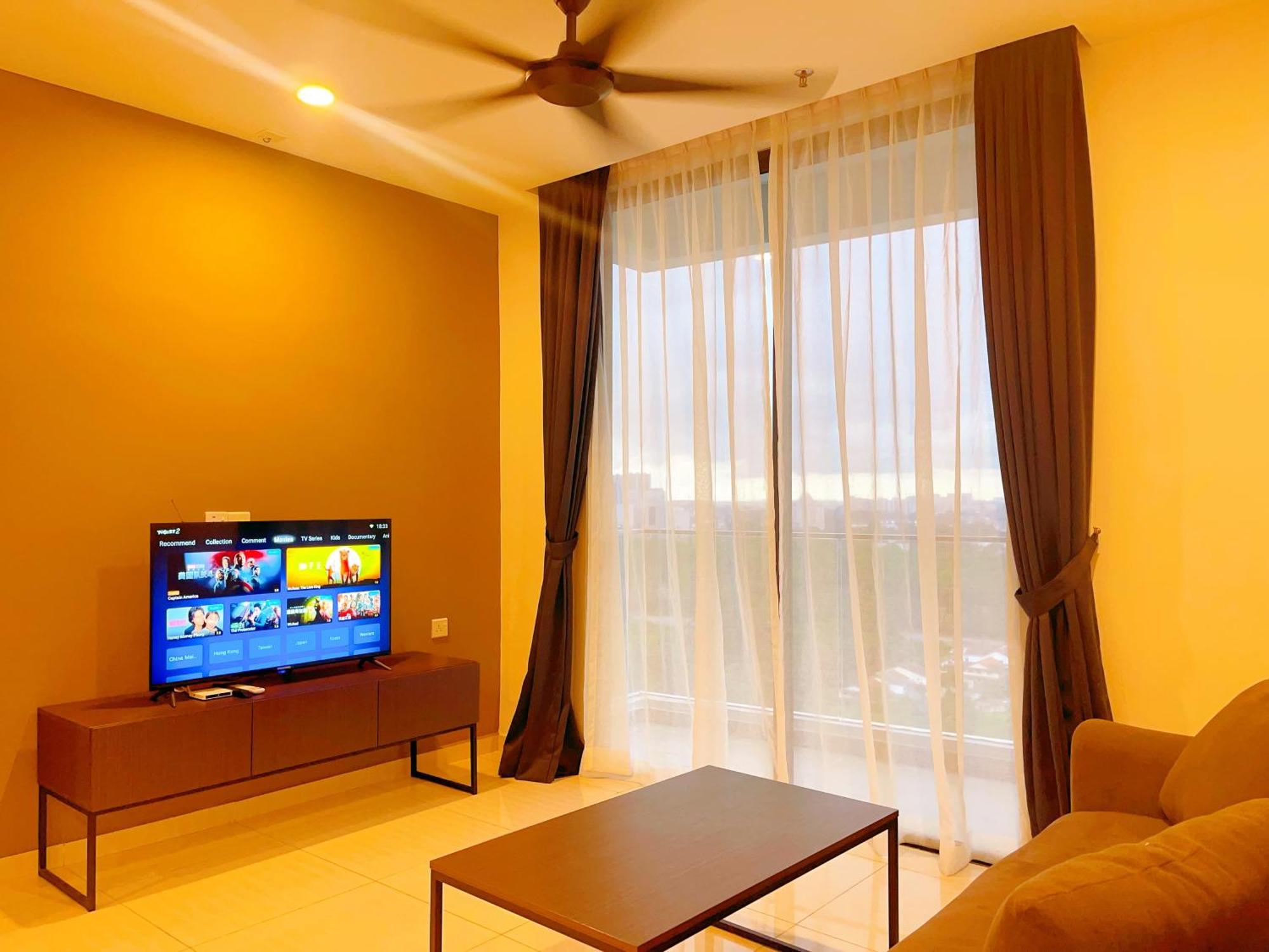 Pangsapuri Gyden Staycation #the Straits *