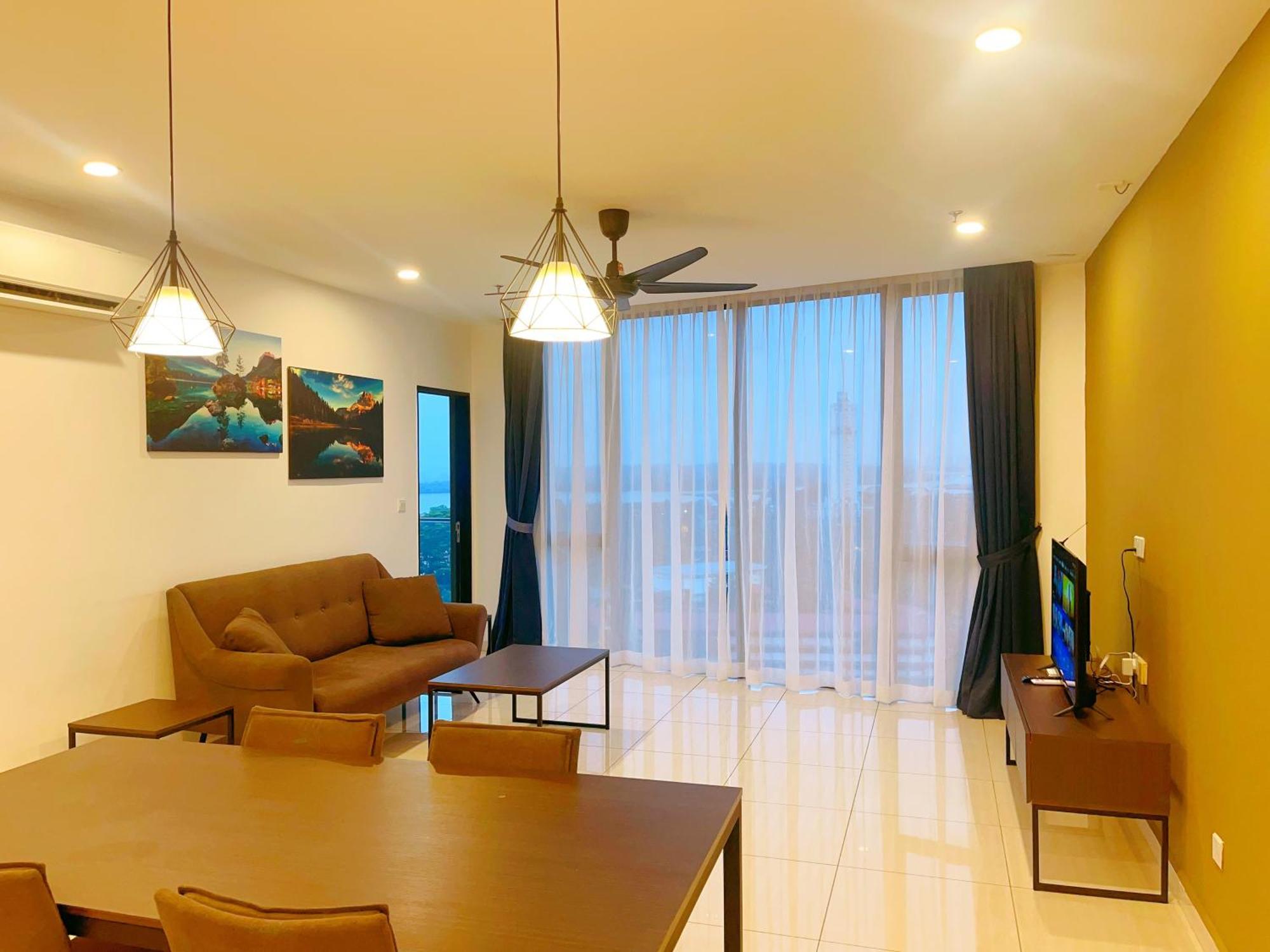 Pangsapuri Gyden Staycation #the Straits