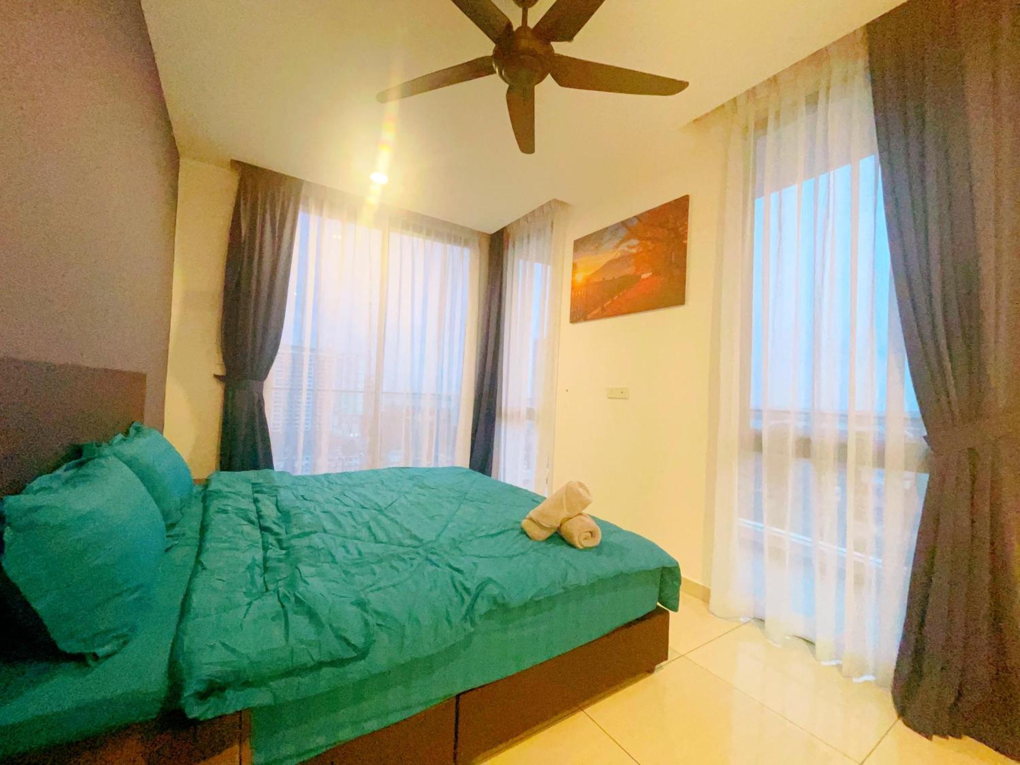 Gyden Staycation #the Straits Pangsapuri