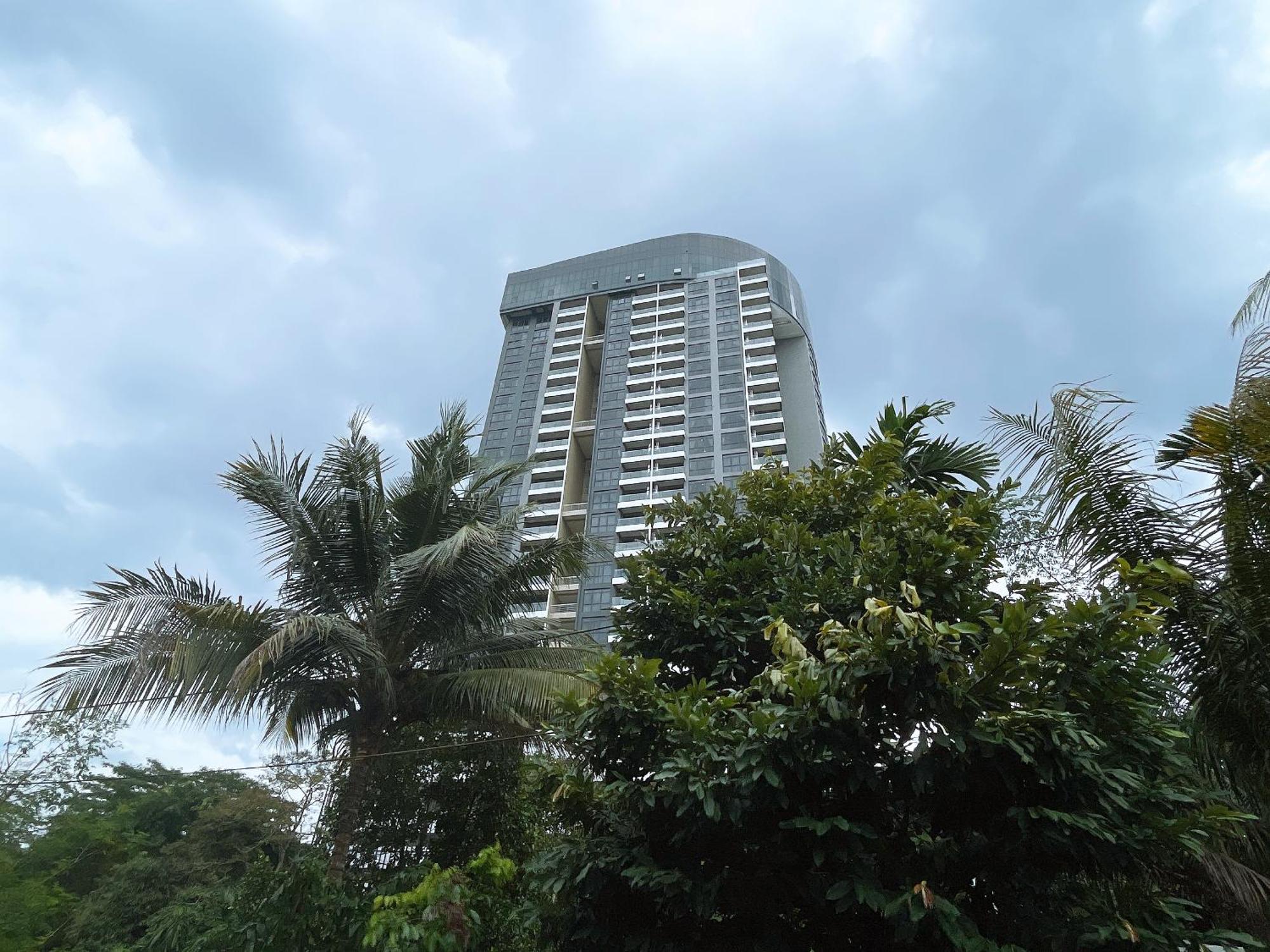 Pangsapuri Gyden Staycation #the Straits *